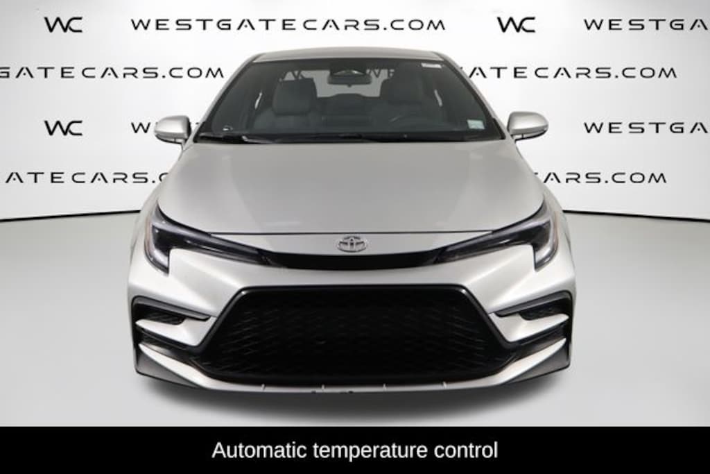 Used 2025 Toyota Corolla SE Sedan
