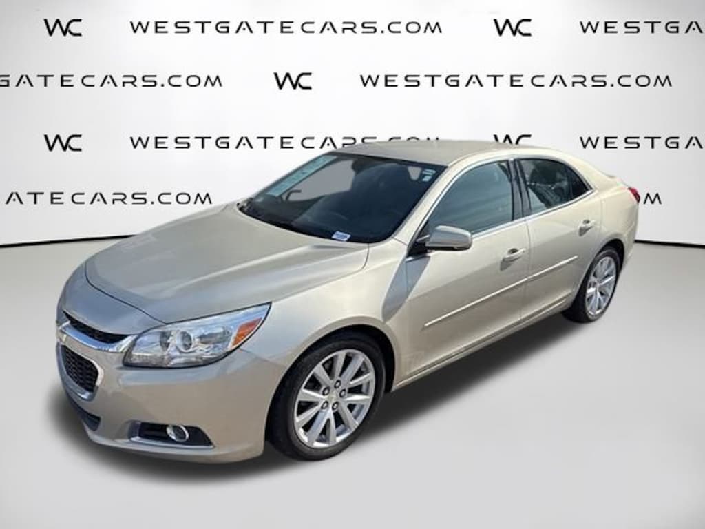 Used 2015 Chevrolet Malibu LT w/2LT Sedan