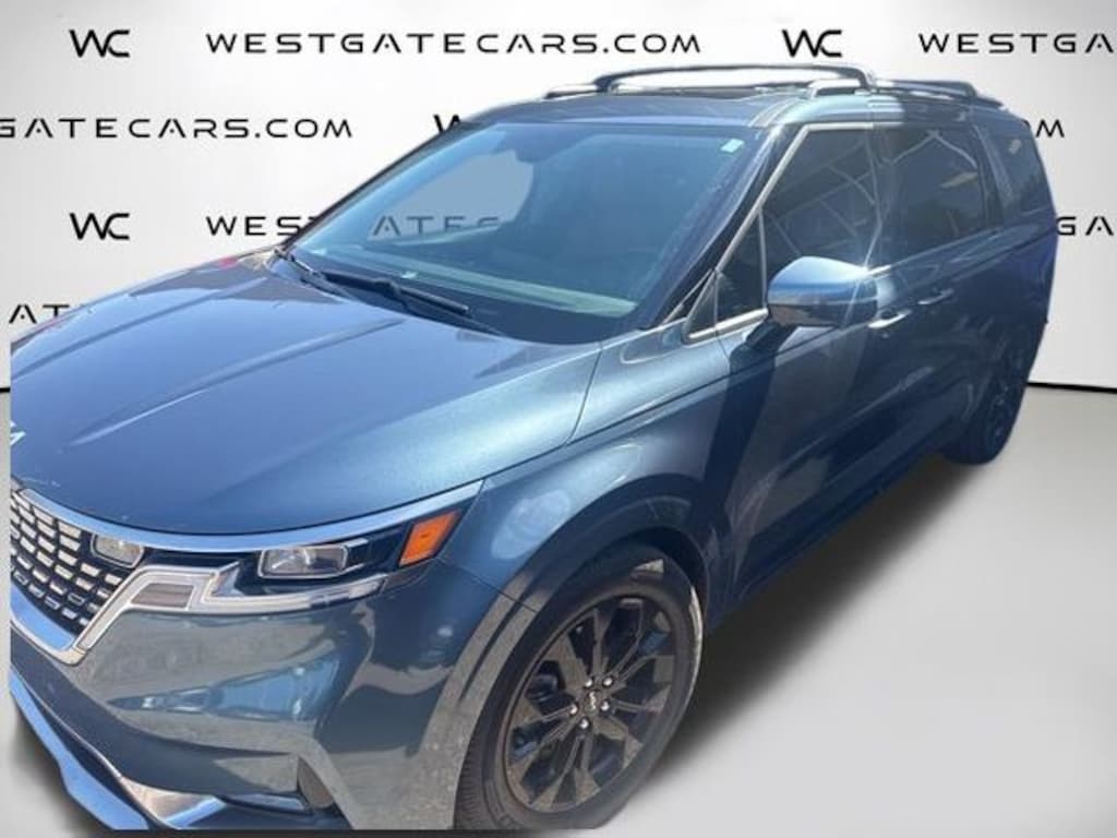 Used 2024 Kia Carnival SX Prestige MPV