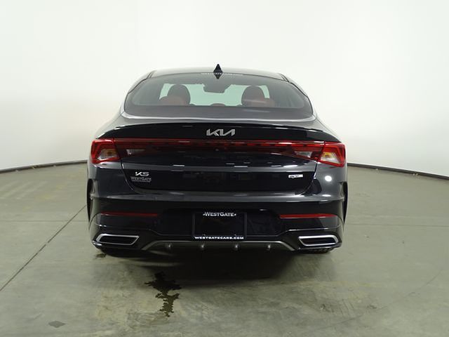2023 Kia K5 GT-Line photo 4