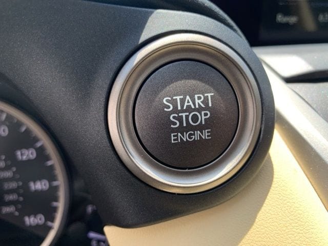 2020 Lexus NX 300 - Photo 29