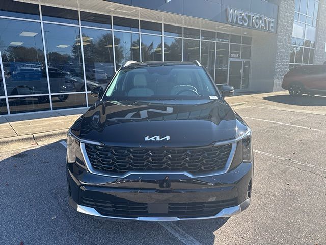 2025 Kia Sorento S photo 2