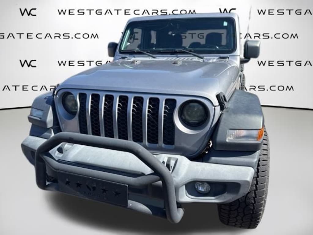 Used 2020 Jeep Gladiator Sport Truck Crew Cab