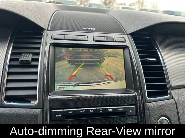 2010 Ford Taurus SHO - Photo 28