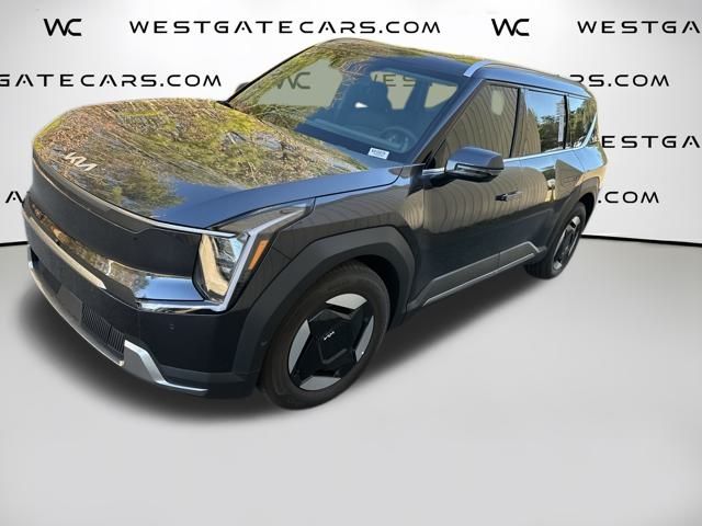 2026 Kia EV9 Wind's photo