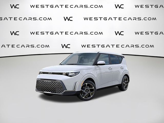 2025 Kia Soul EX's photo