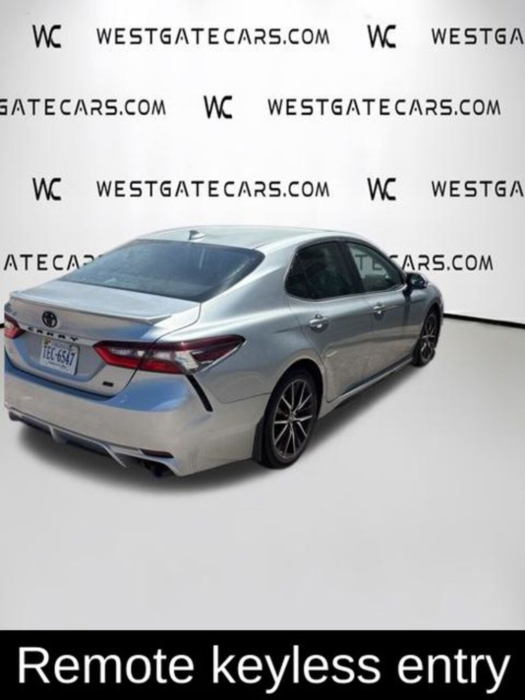 Used 2021 Toyota Camry SE Sedan