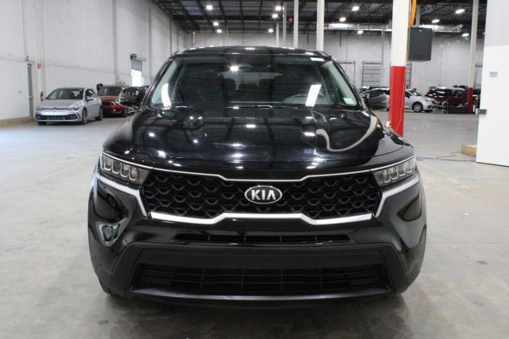 Used 2021 Kia Sorento LX SUV