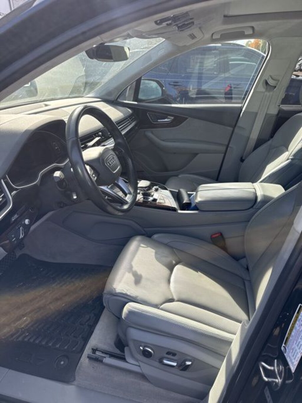 Used 2017 Audi Q7 3.0T Premium SUV