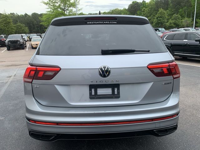 2022 Volkswagen Tiguan SE R-Line Black photo 4