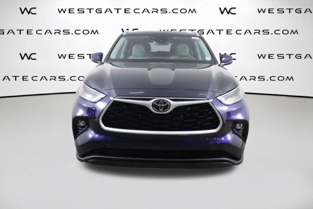Used 2023 Toyota Highlander XLE SUV