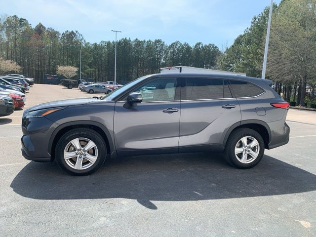 2021 Toyota Highlander L photo 4