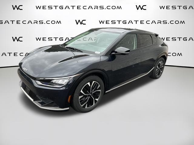 2023 Kia EV6 Wind's photo