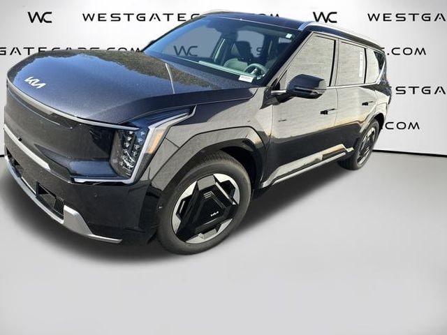 2026 Kia EV9 Land's photo