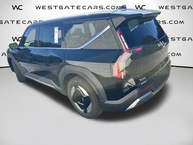 2026 Kia EV9 Light - Photo 28