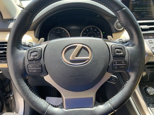 2020 Lexus NX 300 - Photo 24