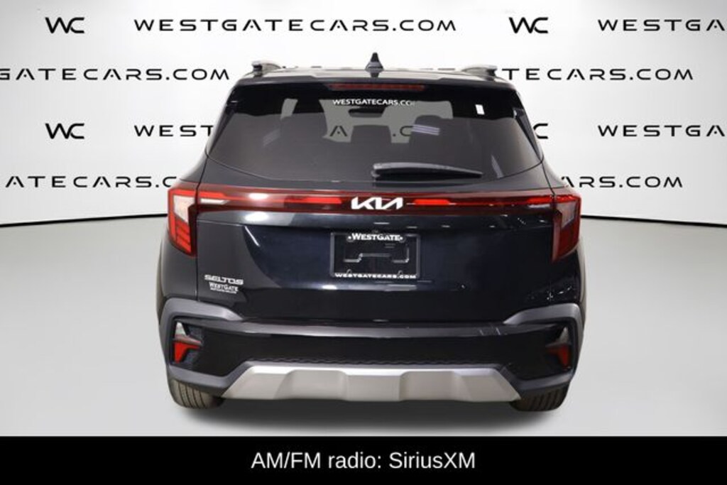 Used 2024 Kia Seltos EX SUV
