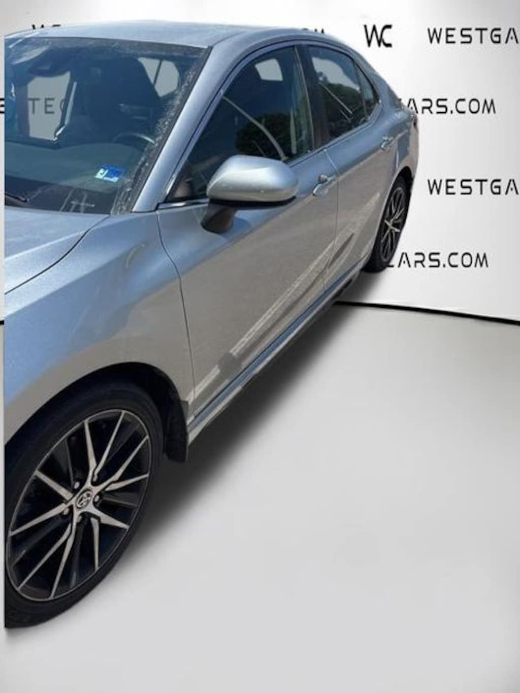 Used 2021 Toyota Camry SE Sedan