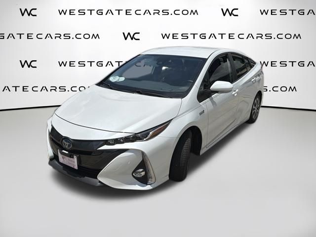2021 Toyota Prius Prime Limited's photo