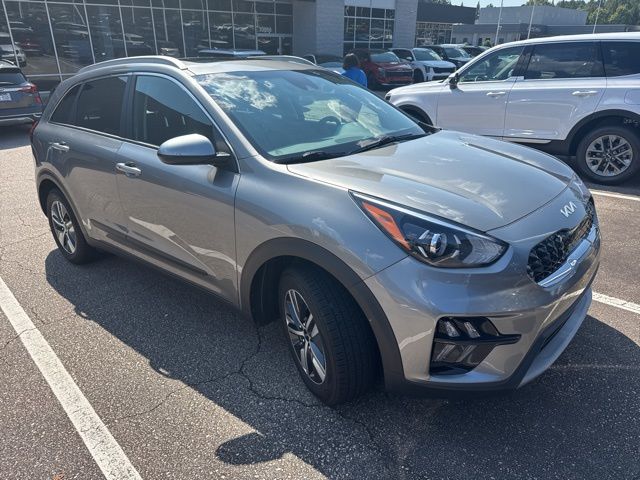 2022 Kia Niro LXS photo 3