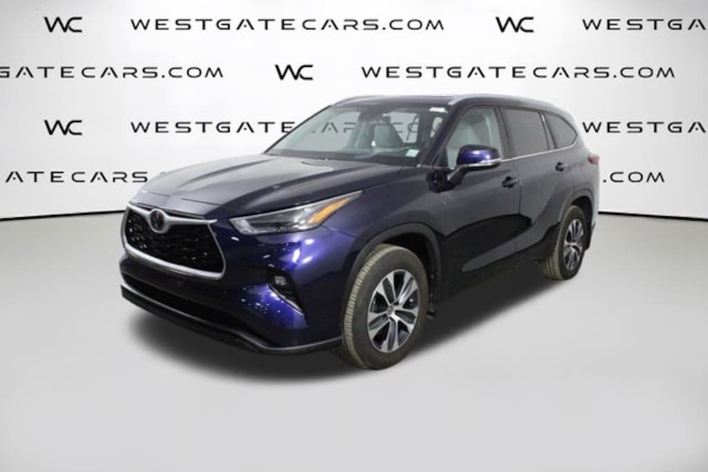 Used 2023 Toyota Highlander XLE SUV