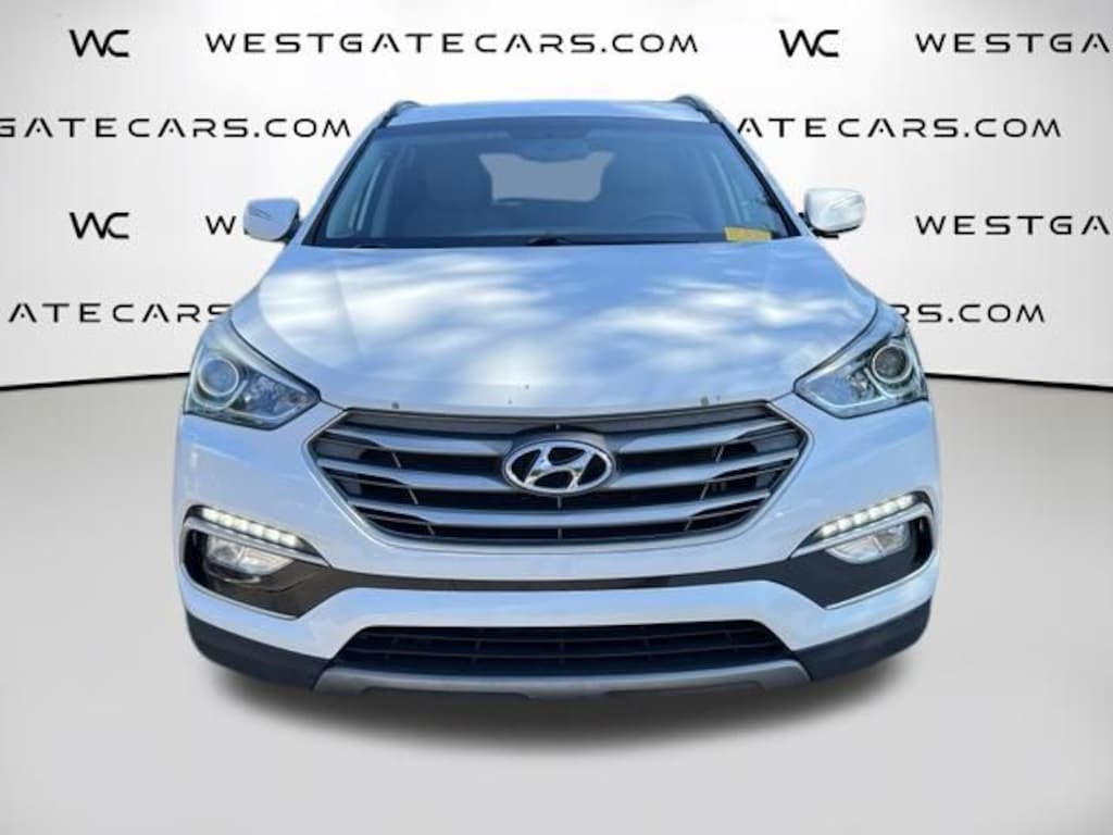 Used 2018 Hyundai Santa Fe Sport 2.4L SUV