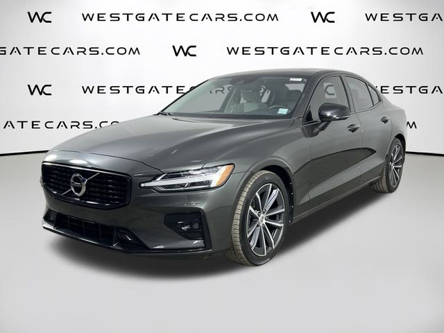 2022 Volvo S60 Momentum