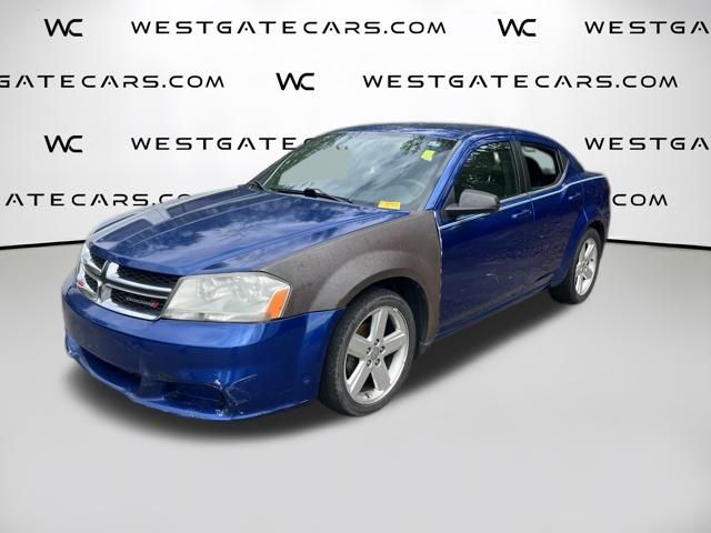 2013 Dodge Avenger SE's photo