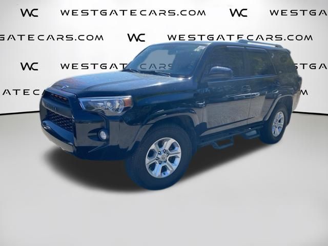 2017 Toyota 4Runner SR5 V6's photo