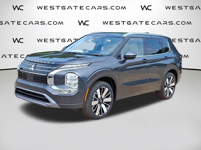 2025 Mitsubishi Outlander SEL's photo