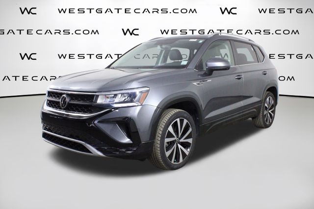 2022 Volkswagen Taos SE's photo