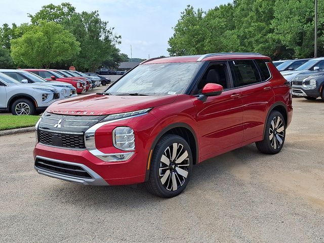 2025 Mitsubishi Outlander SEL photo 2