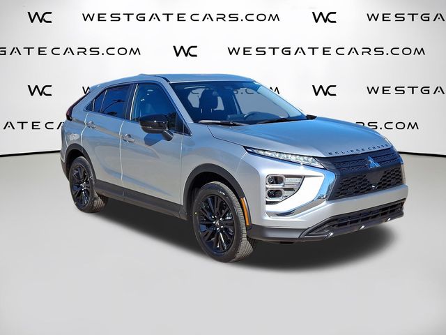 2025 Mitsubishi Eclipse Cross LE's photo