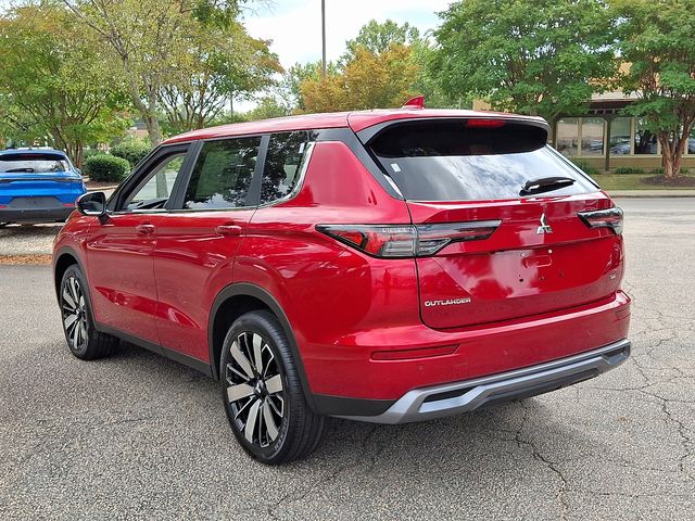 2025 Mitsubishi Outlander SE Ralliart photo 2