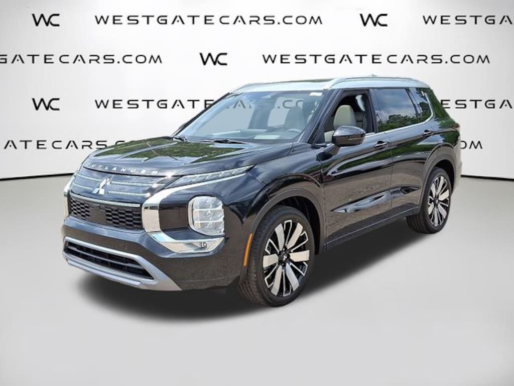 New 2025 Mitsubishi Outlander Platinum Edition SUV