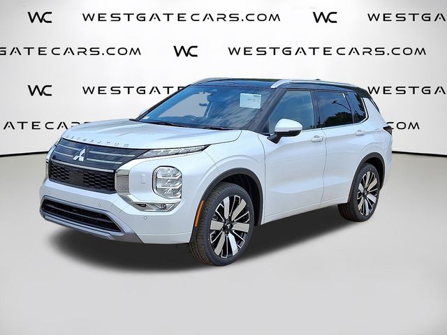 2025 Mitsubishi Outlander SEL's photo