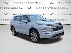 2025 Mitsubishi Outlander SE SUV