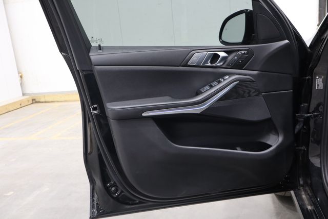2022 BMW X7 40i - Photo 19