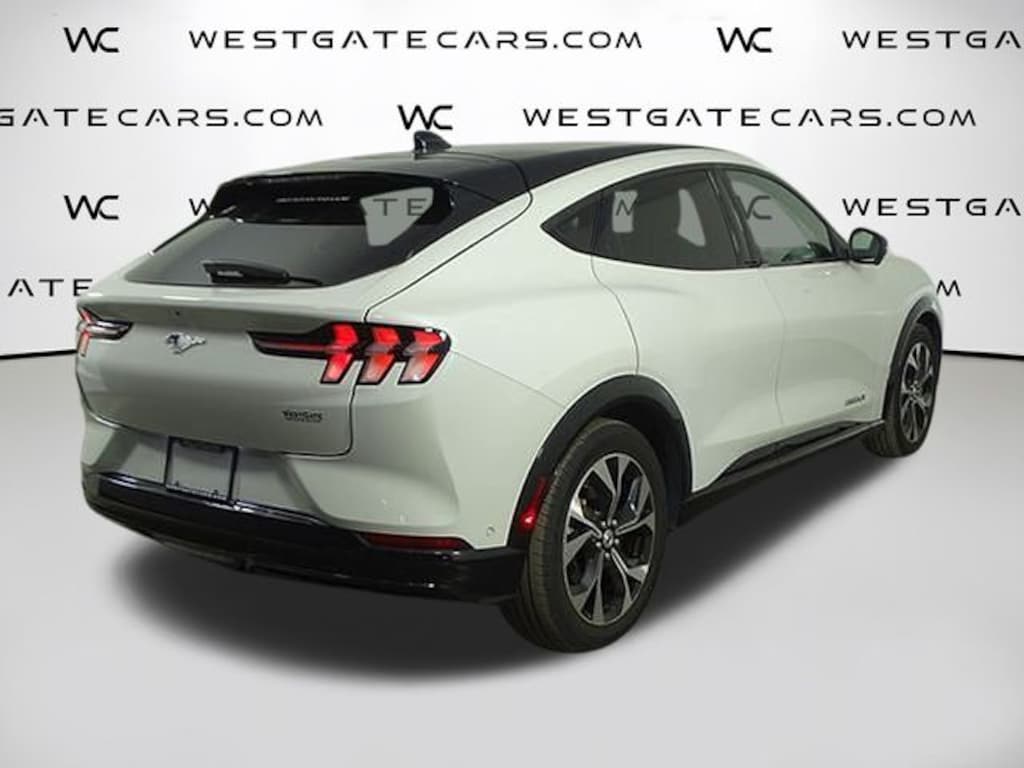 Used 2021 Ford Mustang Mach-E Premium SUV