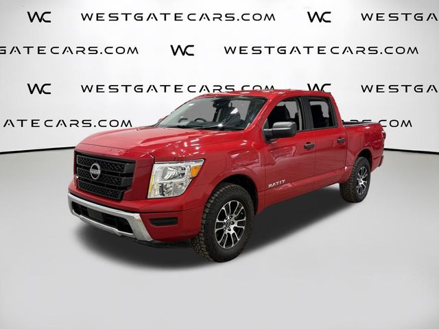 2023 Nissan Titan SV 4X2 Crew Cab's photo