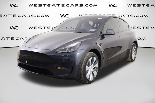 2024 Tesla Model Y Long Range Rear Wheel Drive's photo