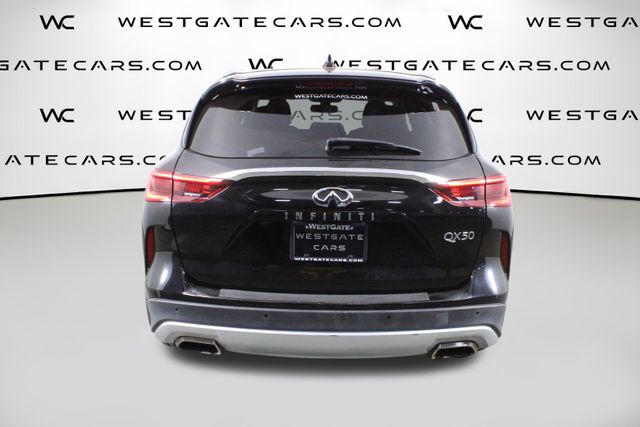 2020 Infiniti QX50 Luxe photo 3