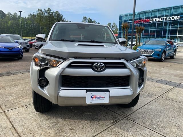 2020 Toyota 4Runner TRD Off-Road Premium photo 3