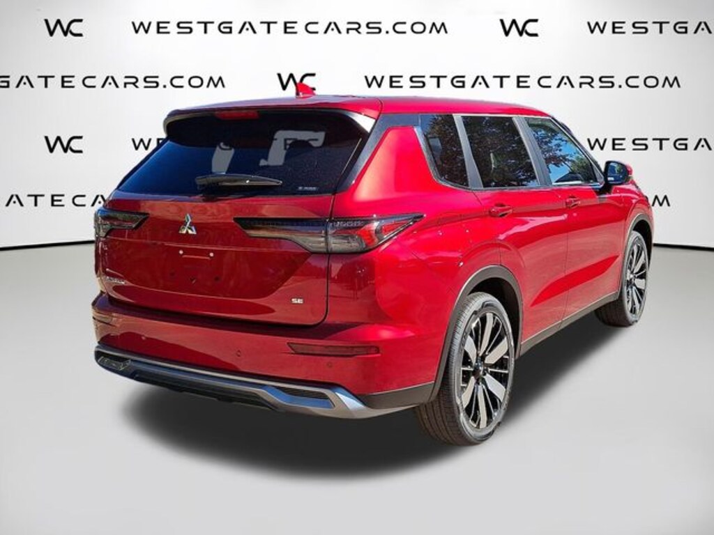 New 2025 Mitsubishi Outlander SE SUV