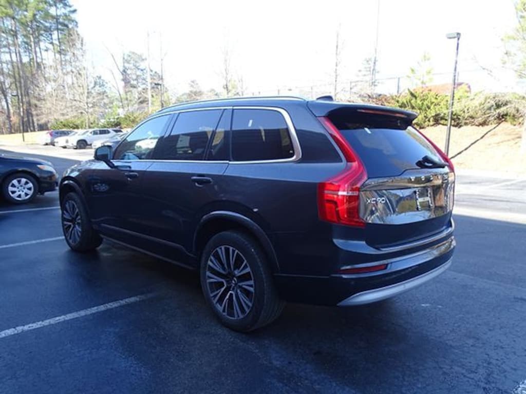 Used 2022 Volvo XC90 T6 AWD Momentum 7 Seater SUV