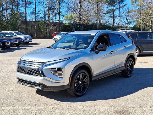 2025 Mitsubishi Eclipse Cross LE photo 2