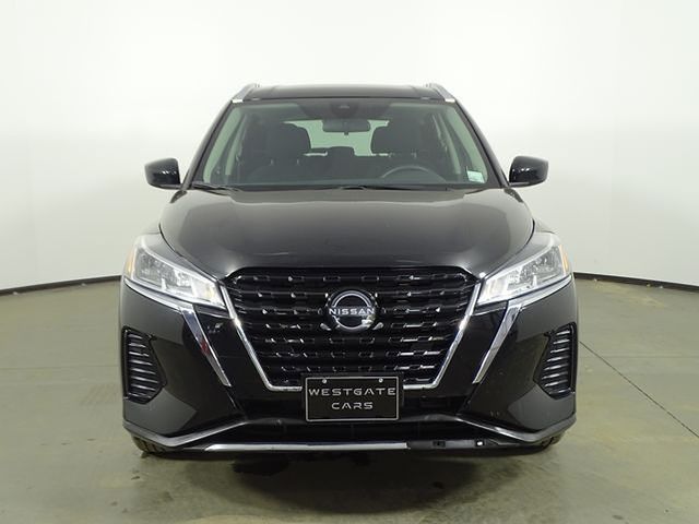 2024 Nissan Kicks SV photo 2