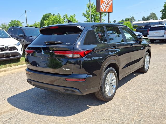 2025 Mitsubishi Outlander PHEV ES photo 4