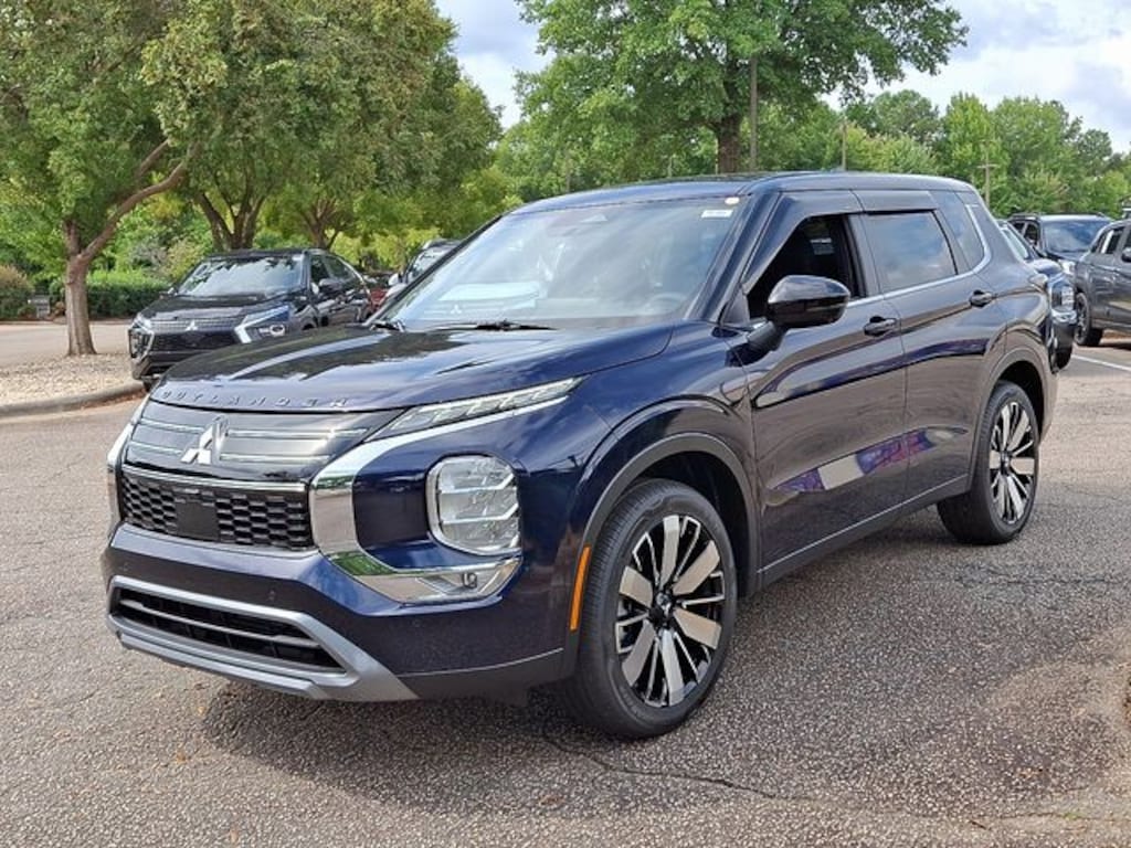 New 2025 Mitsubishi Outlander SE SUV