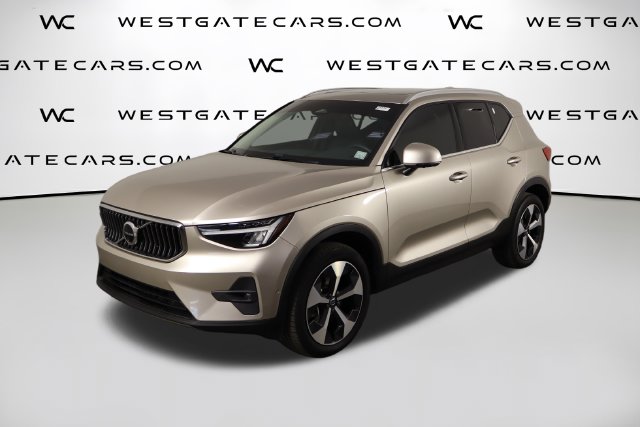 2024 Volvo XC40